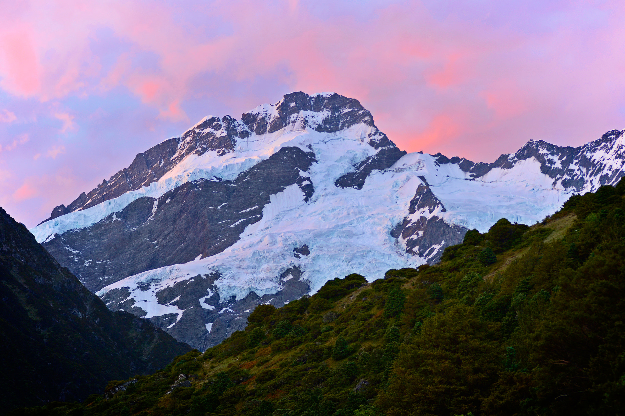 AF Zoom-Nikkor 80-200mm f/2.8 ED sample photo. Mt cook photography