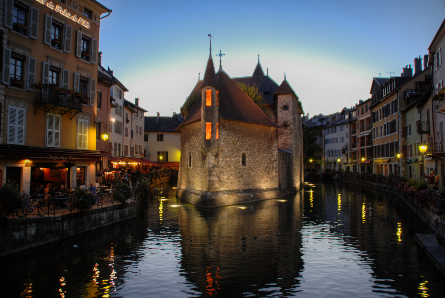 Nikon D60 sample photo. Annecy france photography