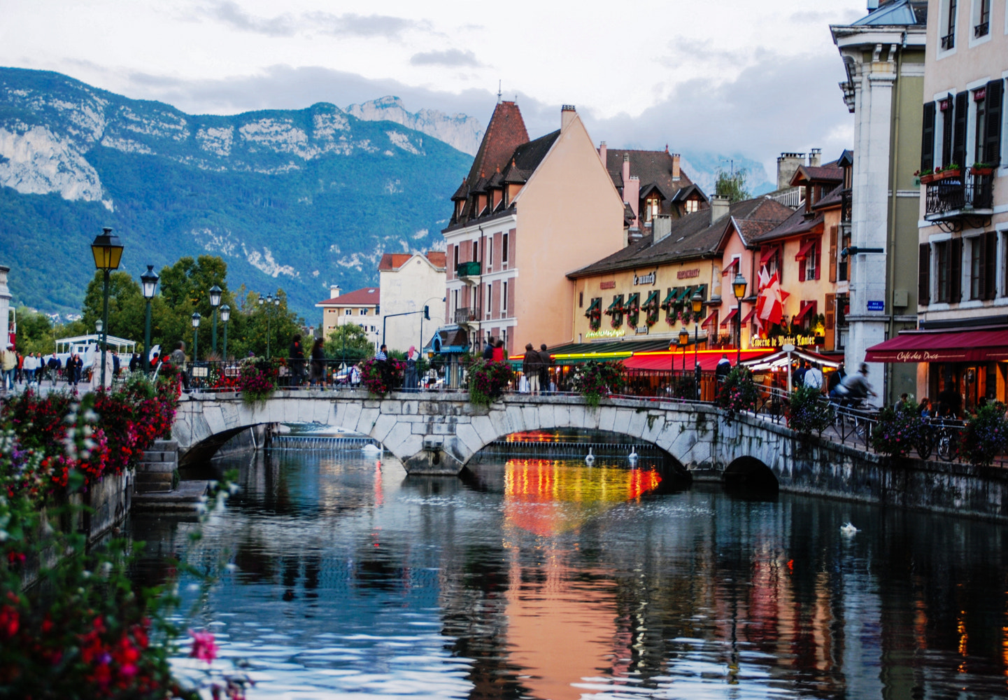 Nikon D60 sample photo. Annecy - france photography
