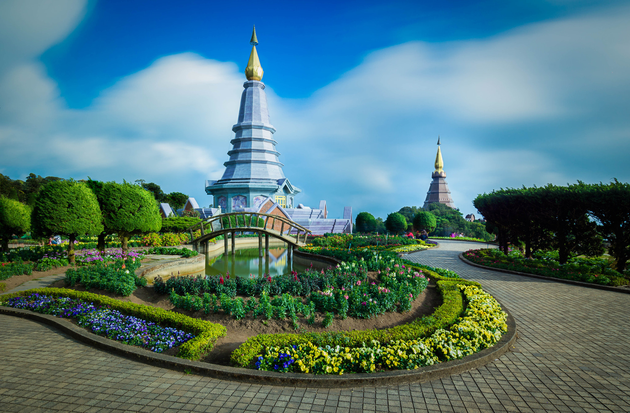 Samsung NX300 + Samsung NX 12-24mm F4-5.6 ED sample photo. Doi inthanon photography