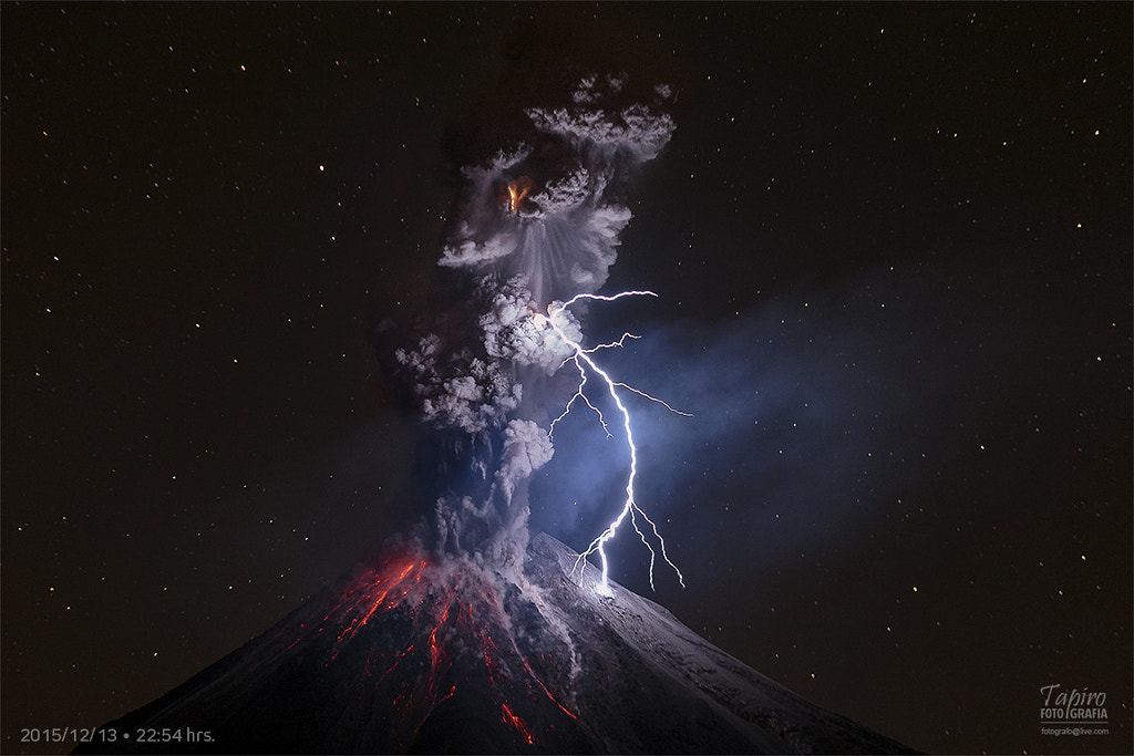Colima Volcano in Mexico, powerful explosion and lightning by Sergio Tapiro Velasco on 500px.com