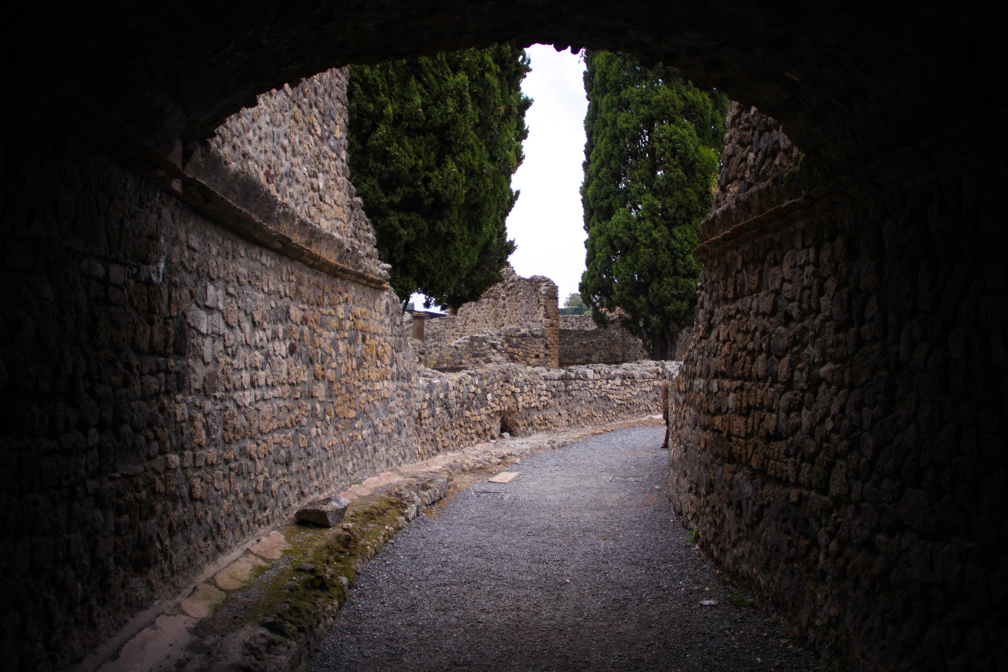 Canon EOS 50D + Canon EF 20mm F2.8 USM sample photo. Pompei photography