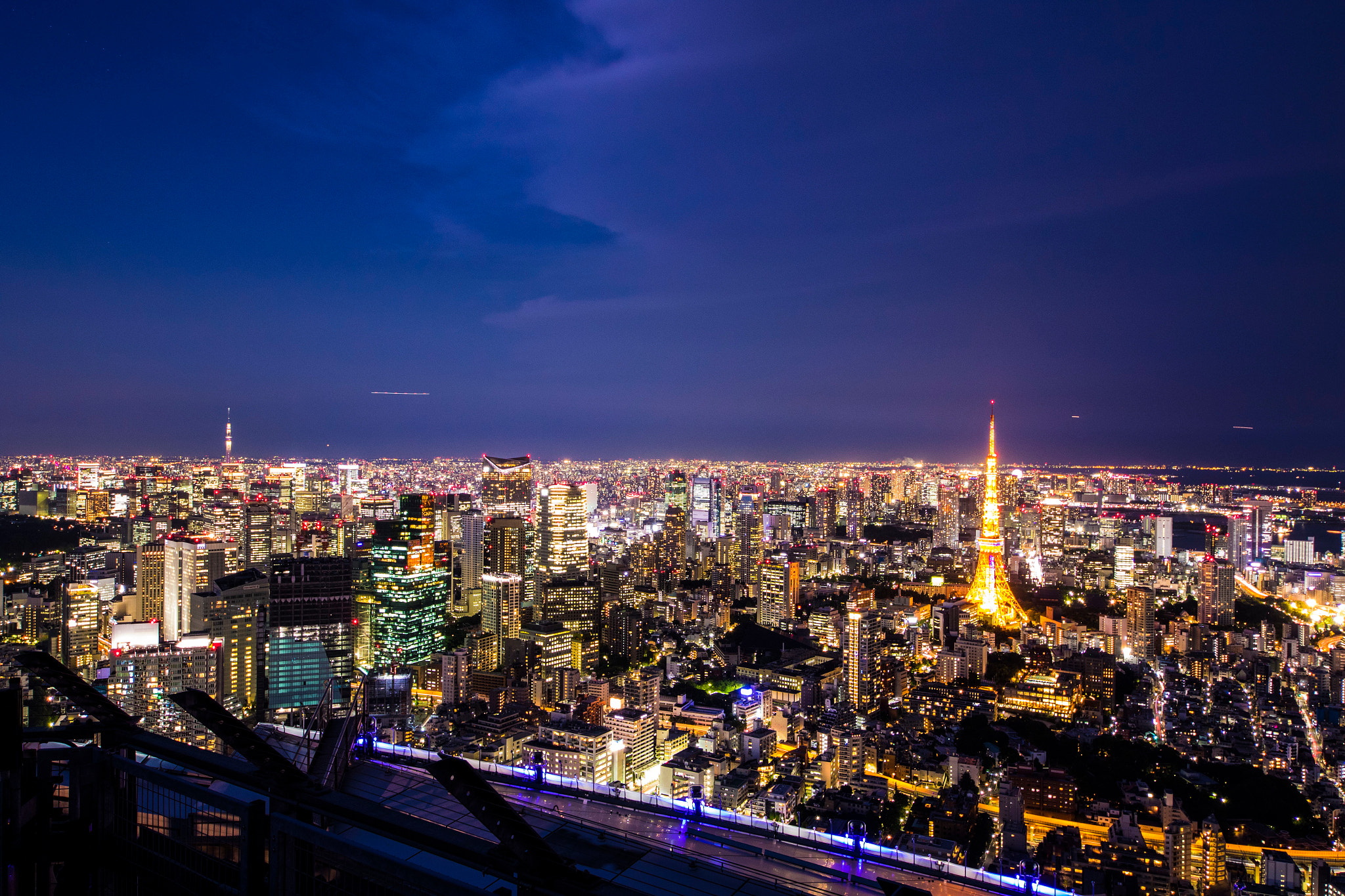Sigma 8-16mm F4.5-5.6 DC HSM sample photo. Tokyo photography