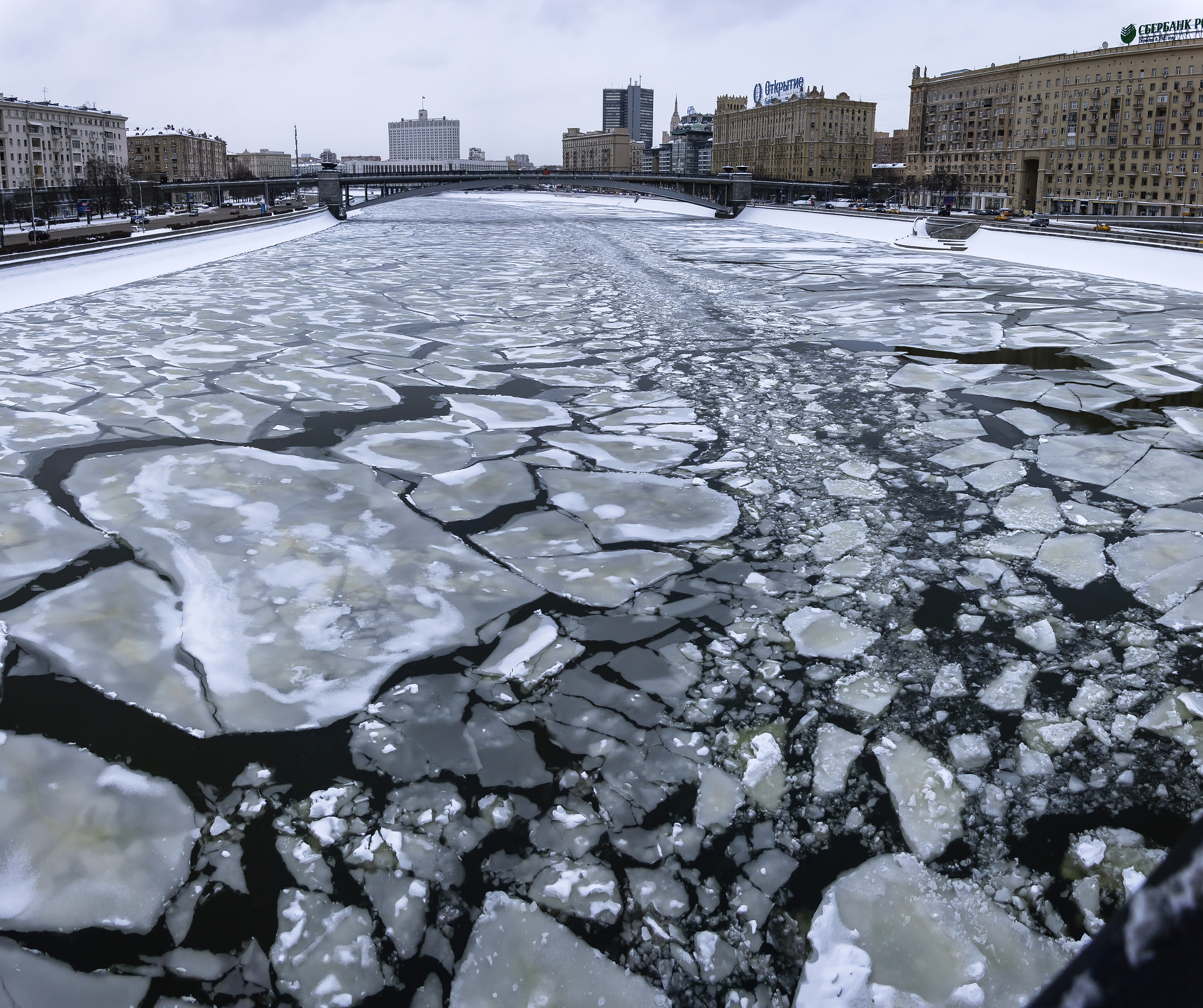 Nikon D2X sample photo. Moscow photography