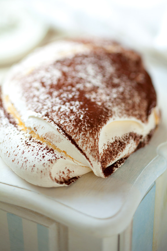 Canon TS-E 90mm F2.8 Tilt-Shift sample photo. Meringue from nice, france photography