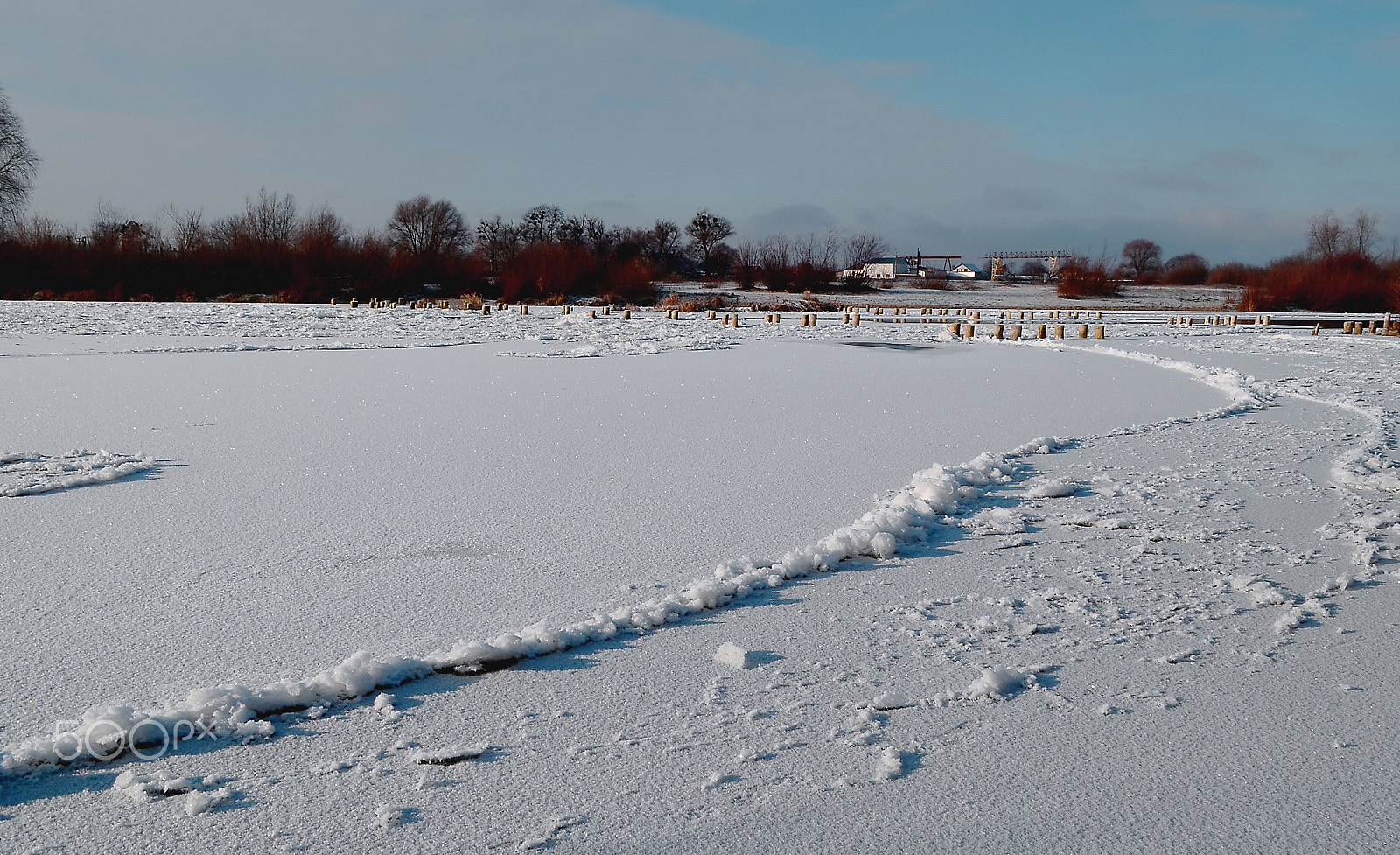 Nikon D5100 + Sigma 10mm F2.8 EX DC HSM Diagonal Fisheye sample photo. January in the province photography