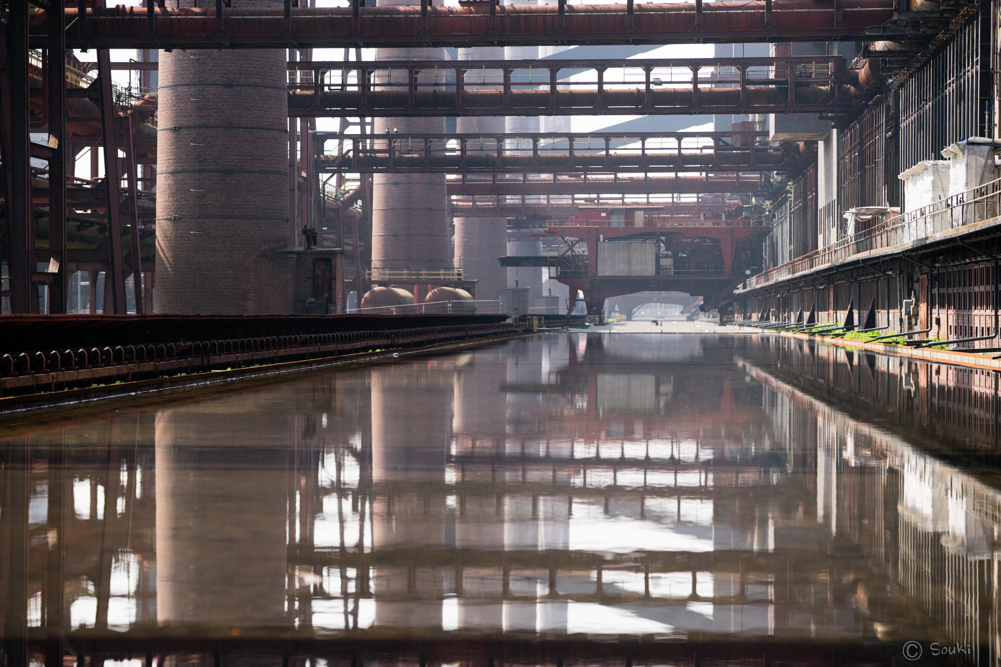 Sony a7 + 70-200mm F2.8 sample photo. Zeche zollverein photography