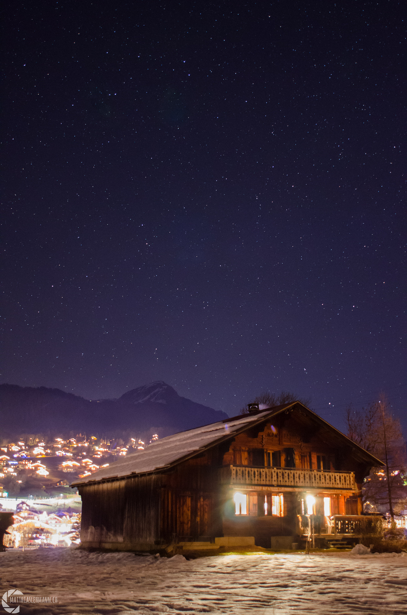 Nikon D7000 + AF Nikkor 24mm f/2.8 sample photo. Night in diablerets photography