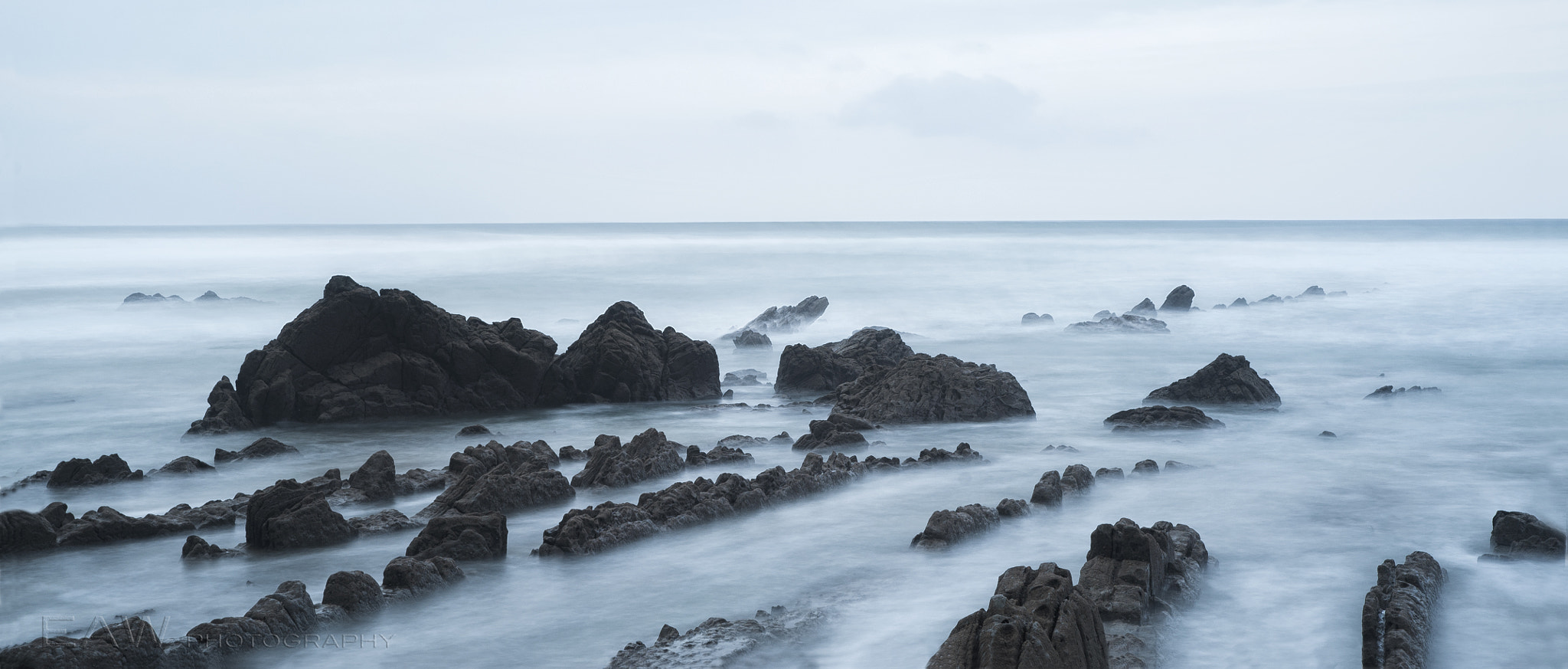 Nikon D700 + Sigma 24-60mm F2.8 EX DG sample photo. Rocks & sea photography