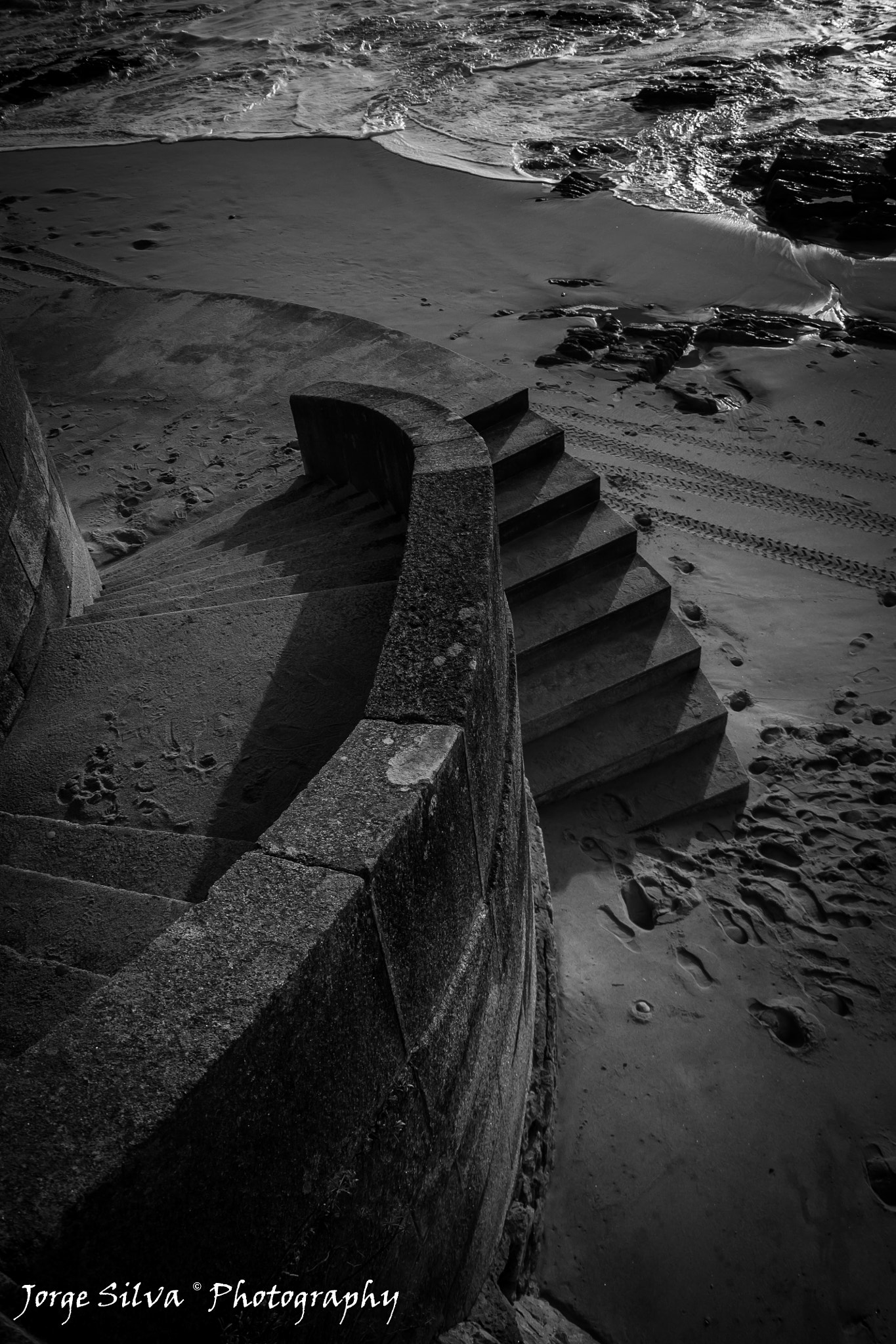 Canon EF-S 18-135mm F3.5-5.6 IS STM sample photo. Stairs photography