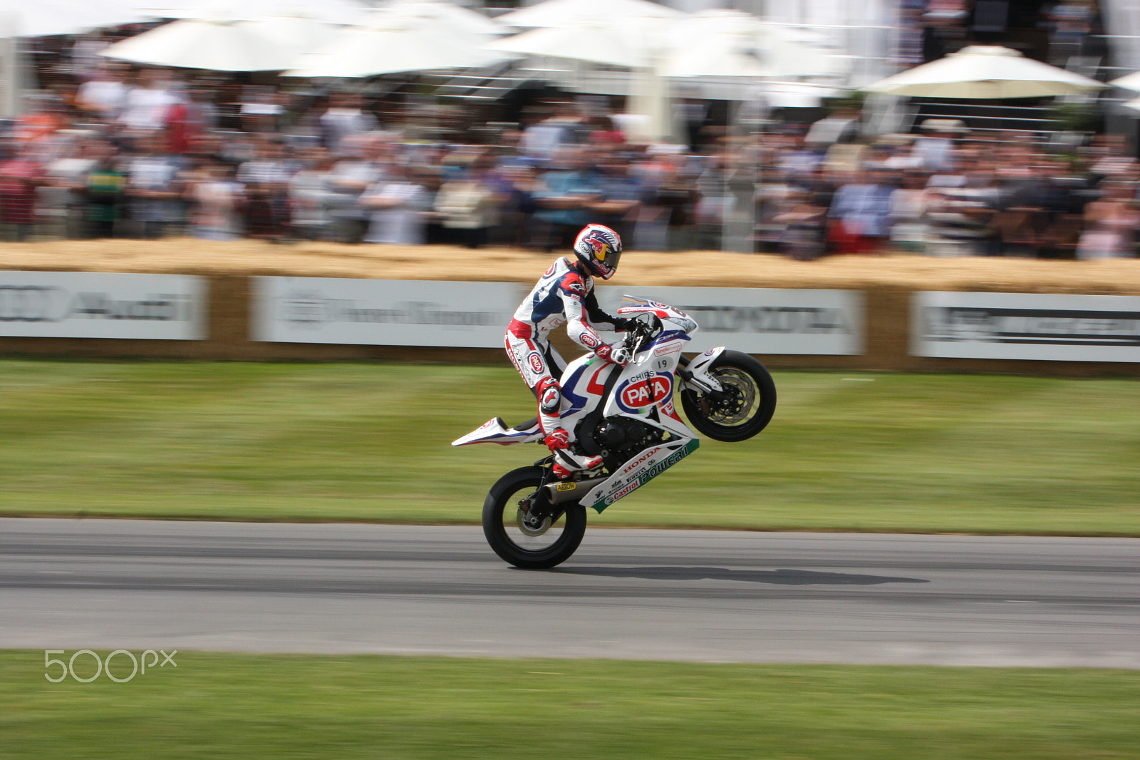 Canon EF 70-300mm F4-5.6L IS USM sample photo. Goodwood fos motorbikes photography