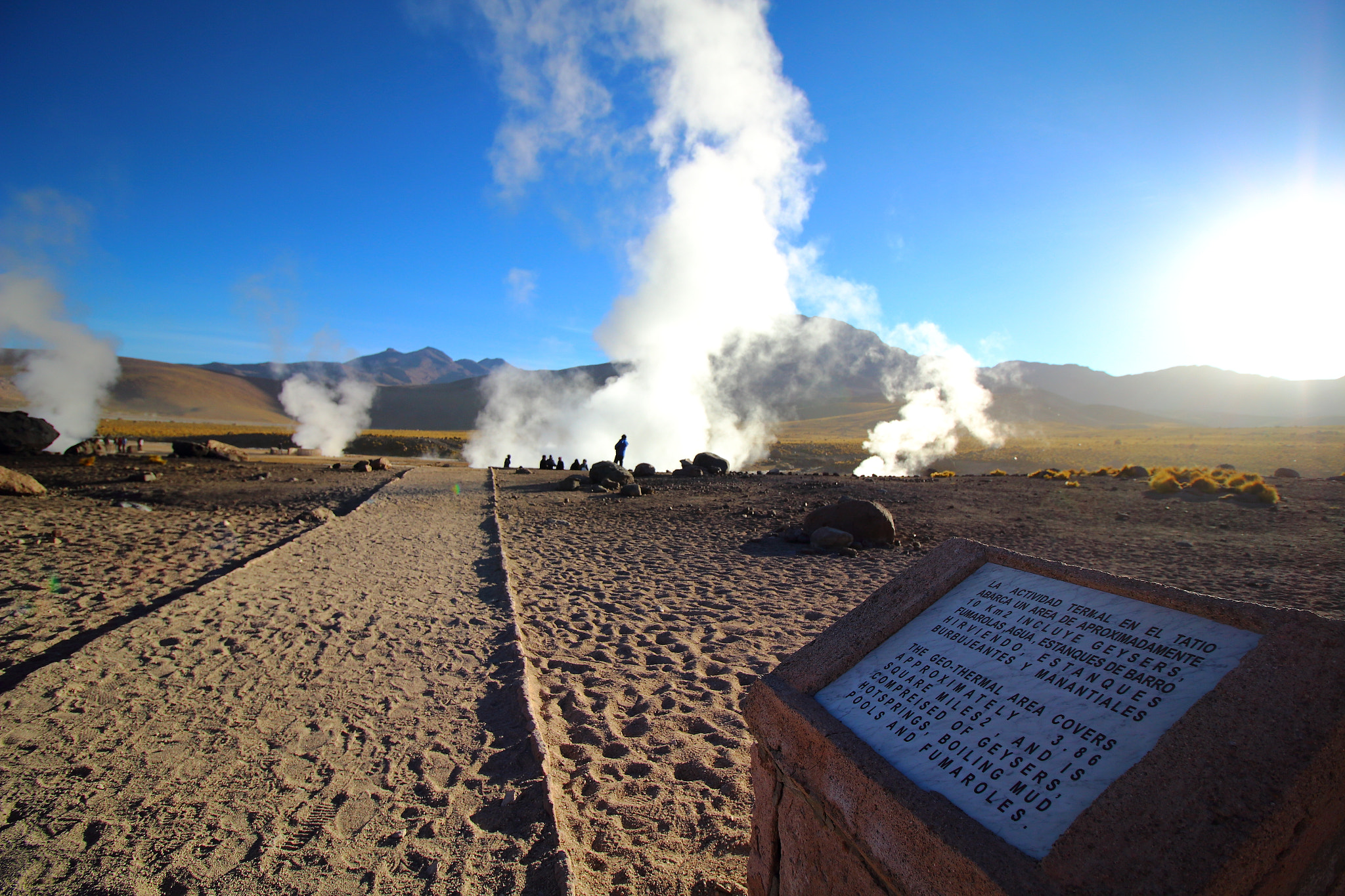 Canon EF-S 10-18mm F4.5–5.6 IS STM sample photo. Informacion geyser tatio photography