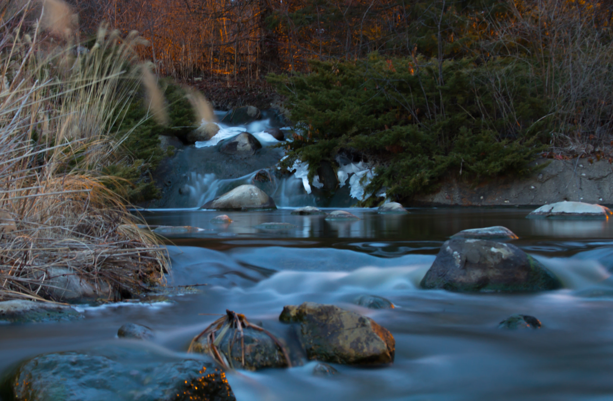 Canon EF 28-135mm F3.5-5.6 IS USM sample photo. Lake katherine waterfall photography
