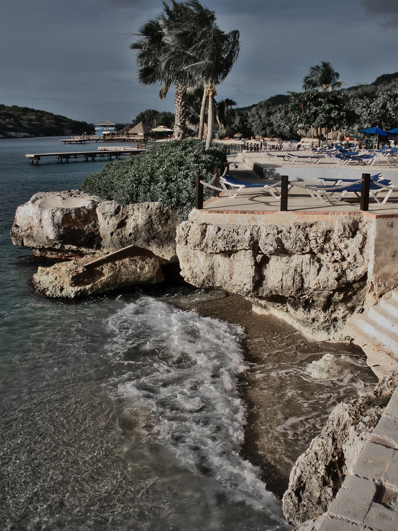 Olympus FE340,X855,C560 sample photo. Rocky paradise photography