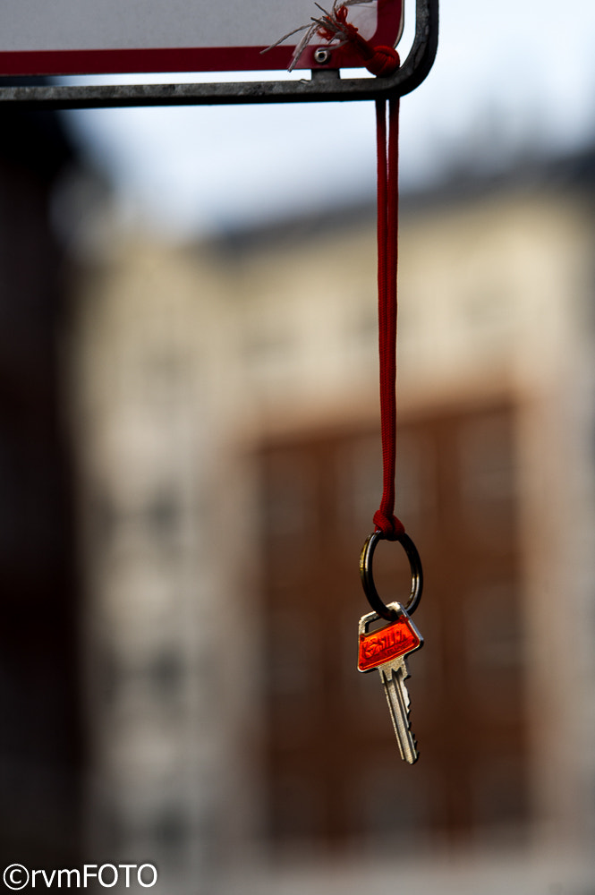 Nikon D3S sample photo. Key hanger photography