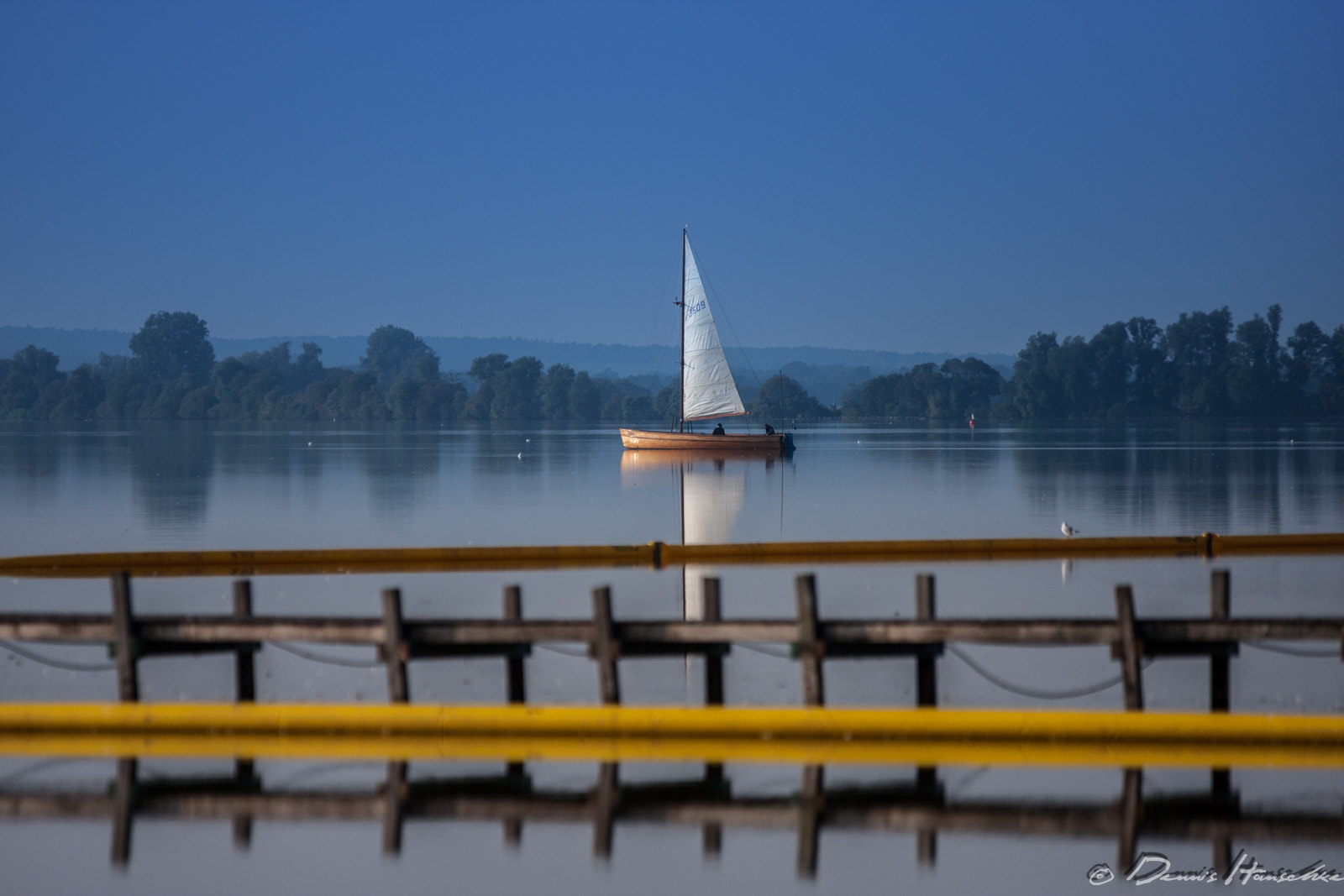 Sigma 70-200mm F2.8 EX DG OS HSM sample photo. Segelschiff auf dem dümmer see photography