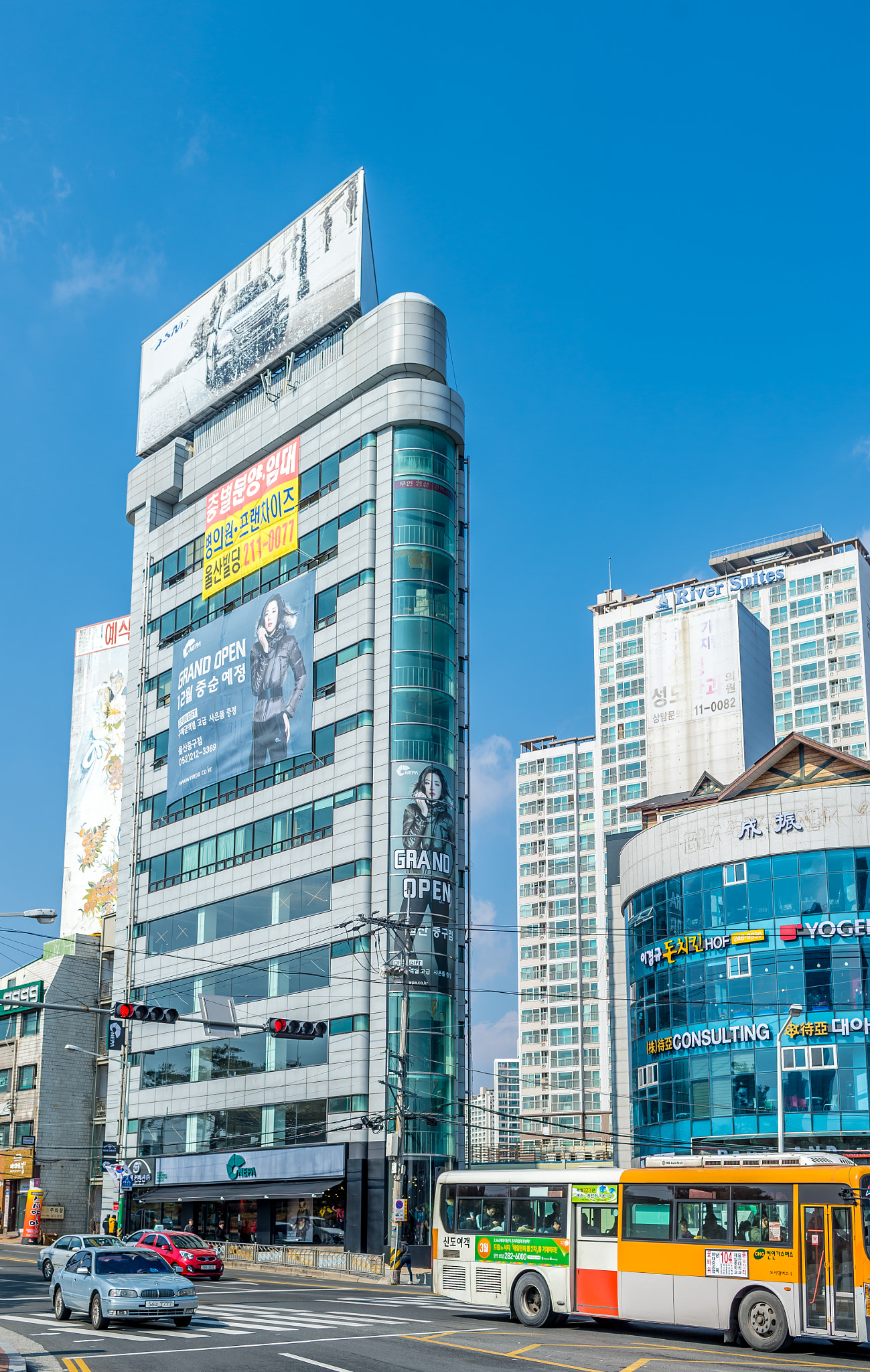 Nikon D4S sample photo. Ulsan bus stop photography