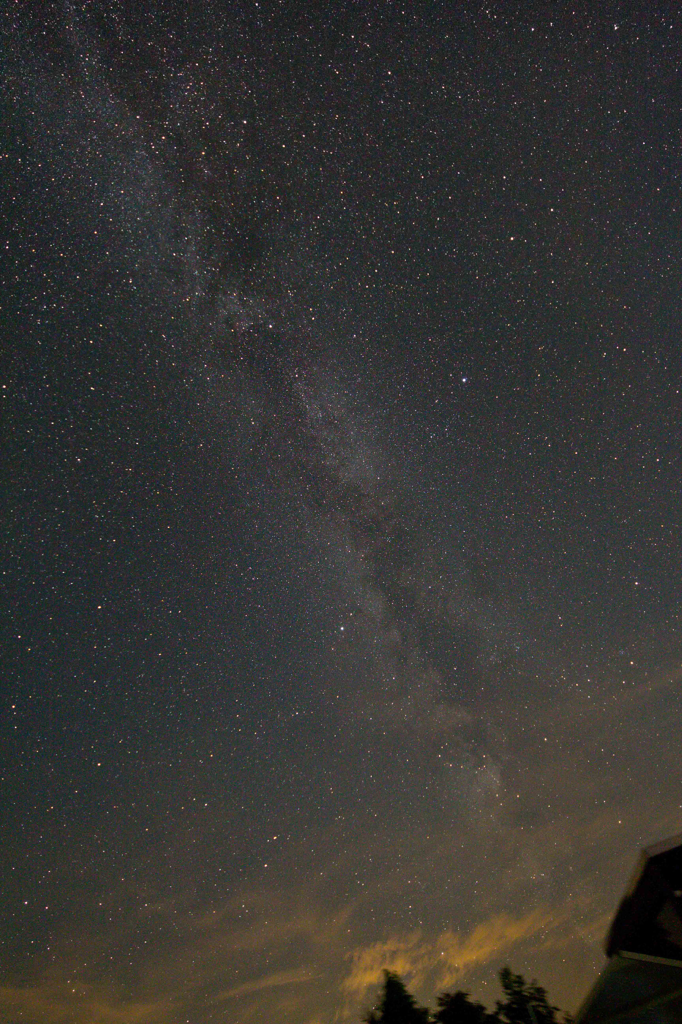 Canon EOS 600D (Rebel EOS T3i / EOS Kiss X5) + Sigma 8-16mm F4.5-5.6 DC HSM sample photo. Milky way photography