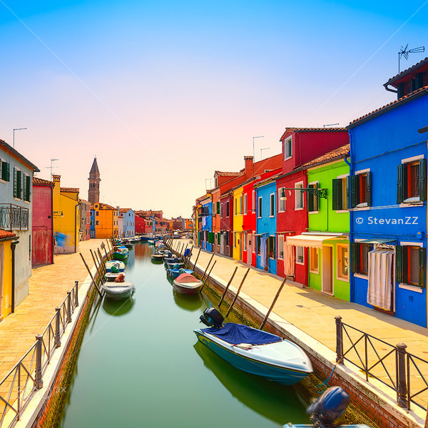 Nikon D800E + ZEISS Distagon T* 21mm F2.8 sample photo. Venice landmark, burano island canal. italy photography