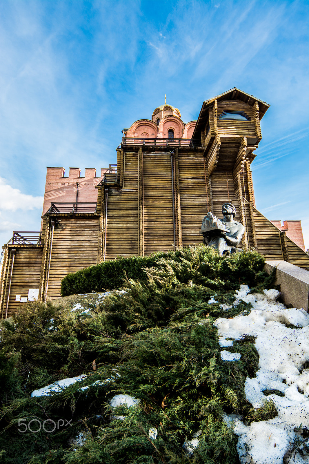 Sigma 12-24mm F4.5-5.6 EX DG Aspherical HSM sample photo. The golden gates of kiev photography