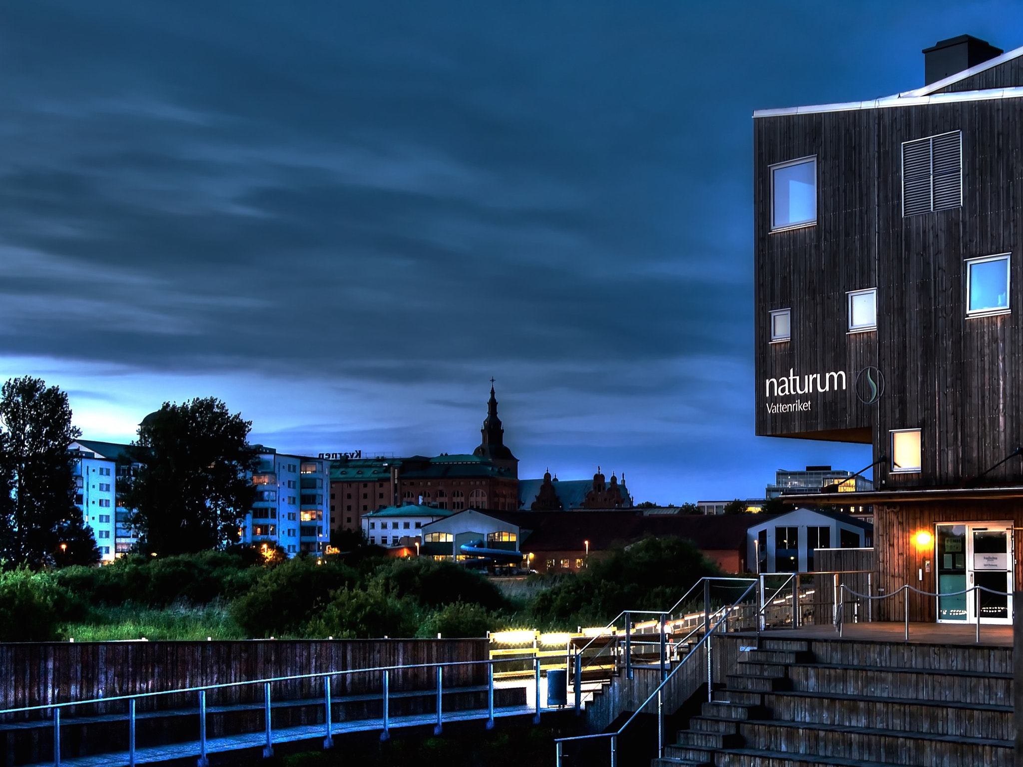 Canon 18-35mm sample photo. Naturum photography