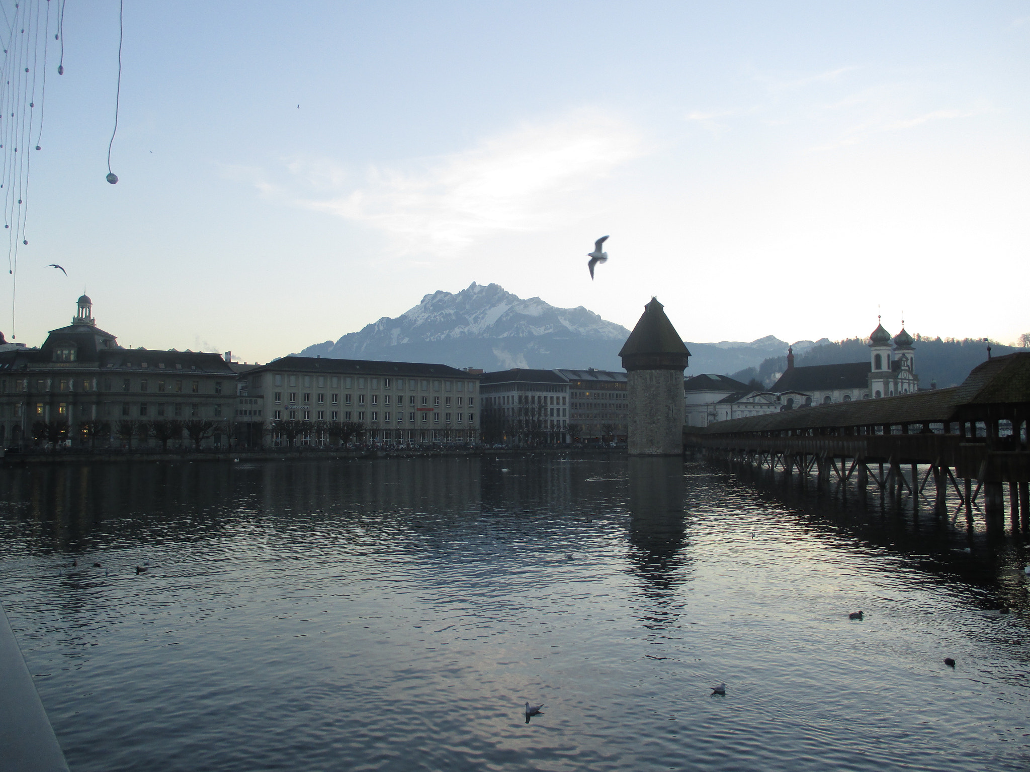 Canon PowerShot ELPH 115 IS (IXUS 132 / IXY 90F) sample photo. Chapel bridge luzern photography