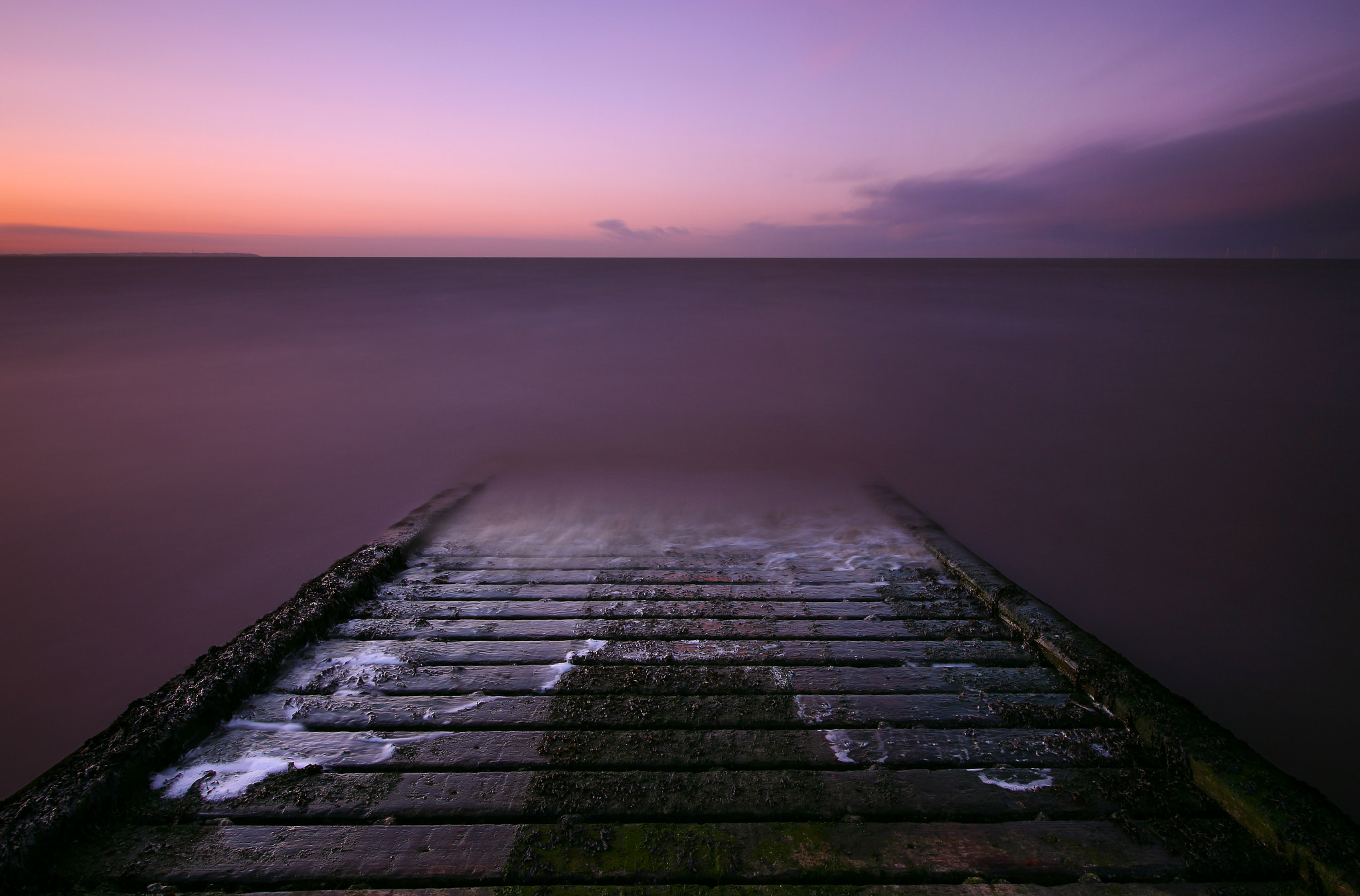 Canon EF-S 10-18mm F4.5–5.6 IS STM sample photo. Hampton slipway, herne bay photography
