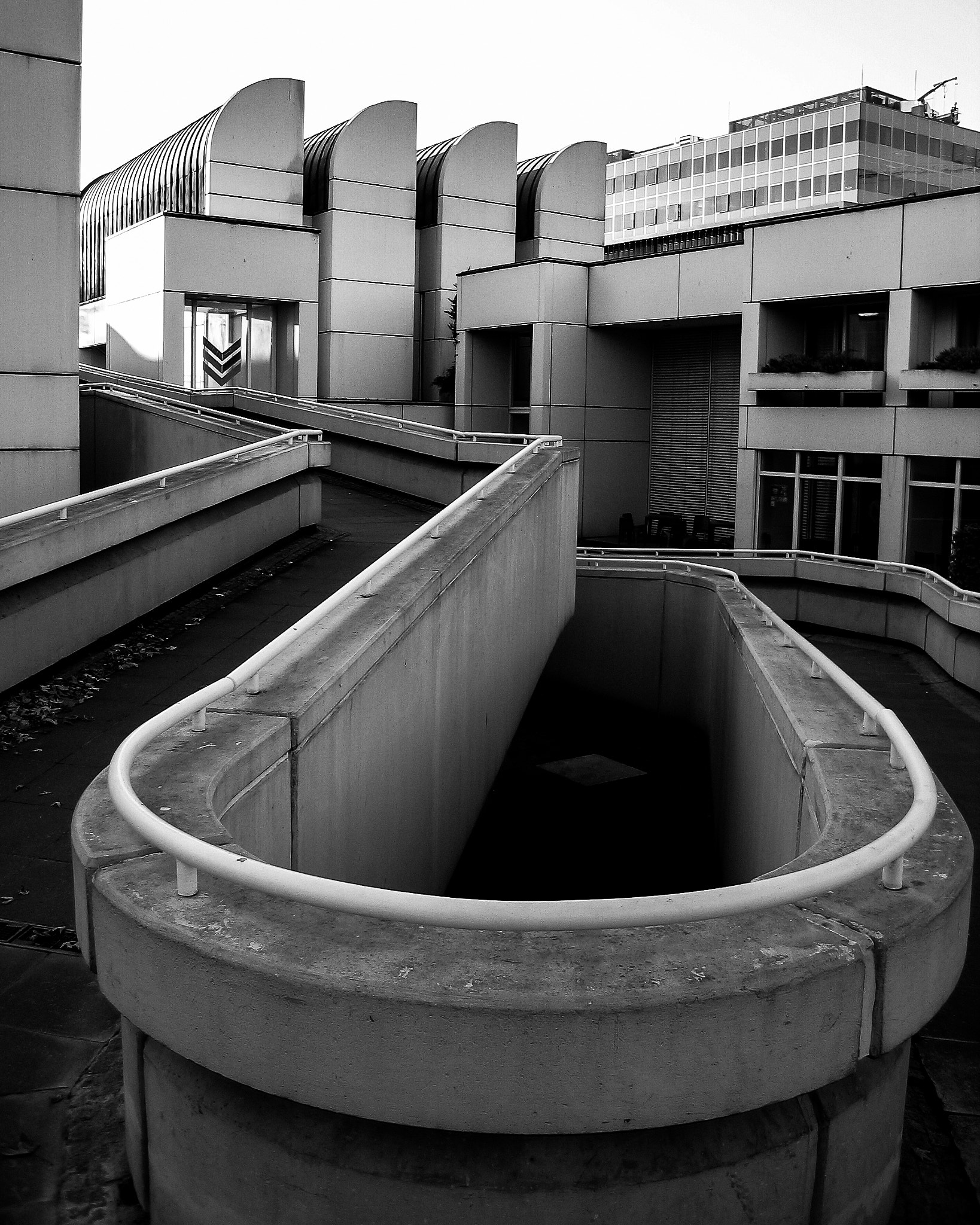 Canon POWERSHOT S60 sample photo. Bauhaus archiv berlin photography
