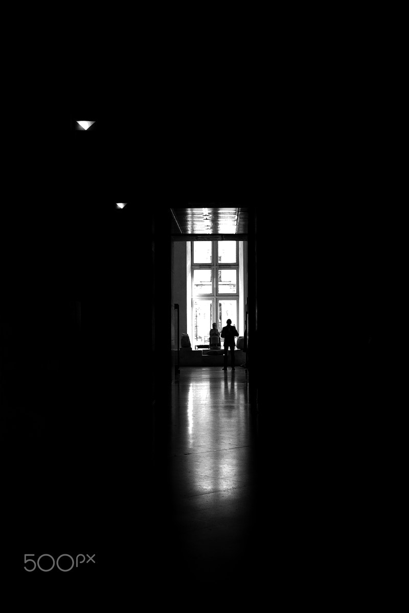 Nikon D40X sample photo. Behind the door photography
