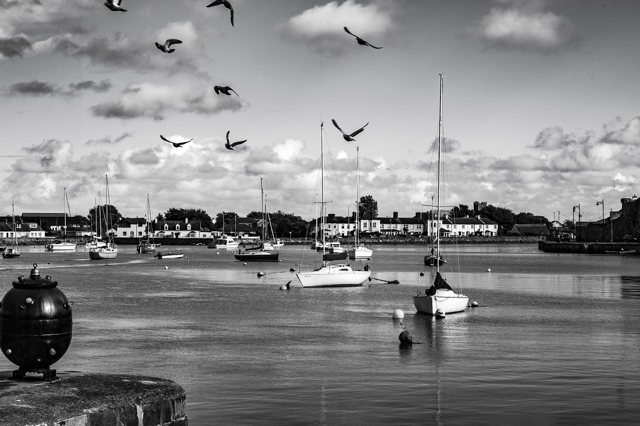 AF Zoom-Nikkor 35-80mm f/4-5.6D N sample photo. Dungarvan photography