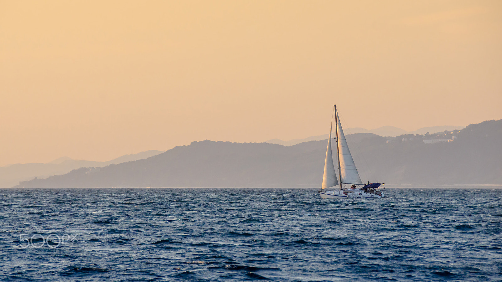 Sony SLT-A65 (SLT-A65V) sample photo. Boat in sailing regatta photography