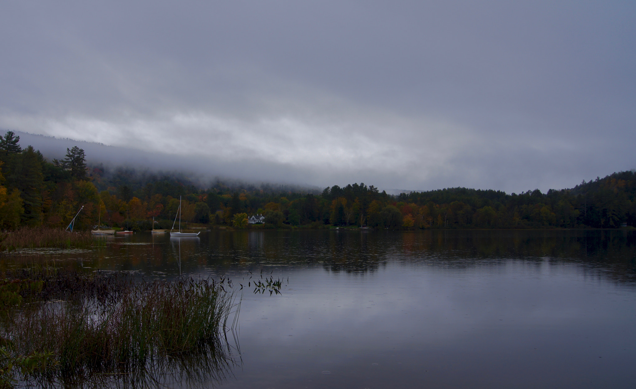 Sony DT 18-55mm F3.5-5.6 SAM II sample photo. Placid lake photography