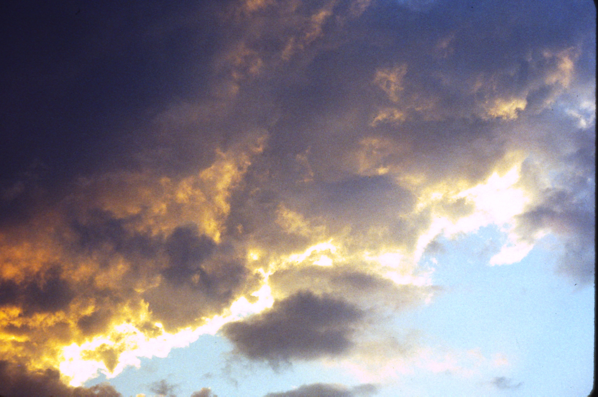 Syntek USB Camera sample photo. Clouds out my window photography