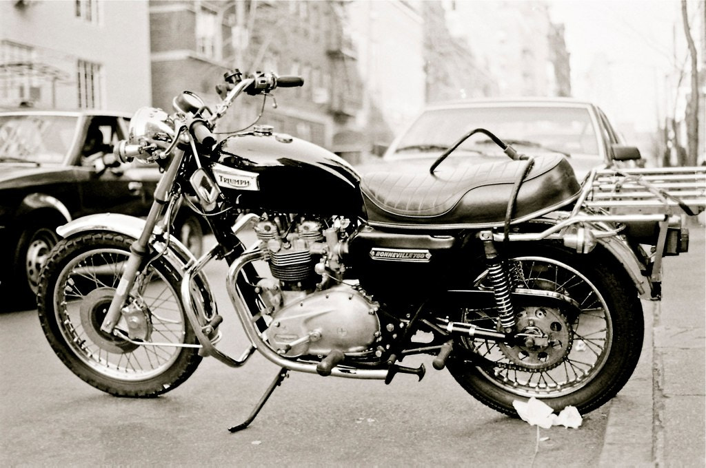 Syntek USB Camera sample photo. Triumph bonneville 750 photography