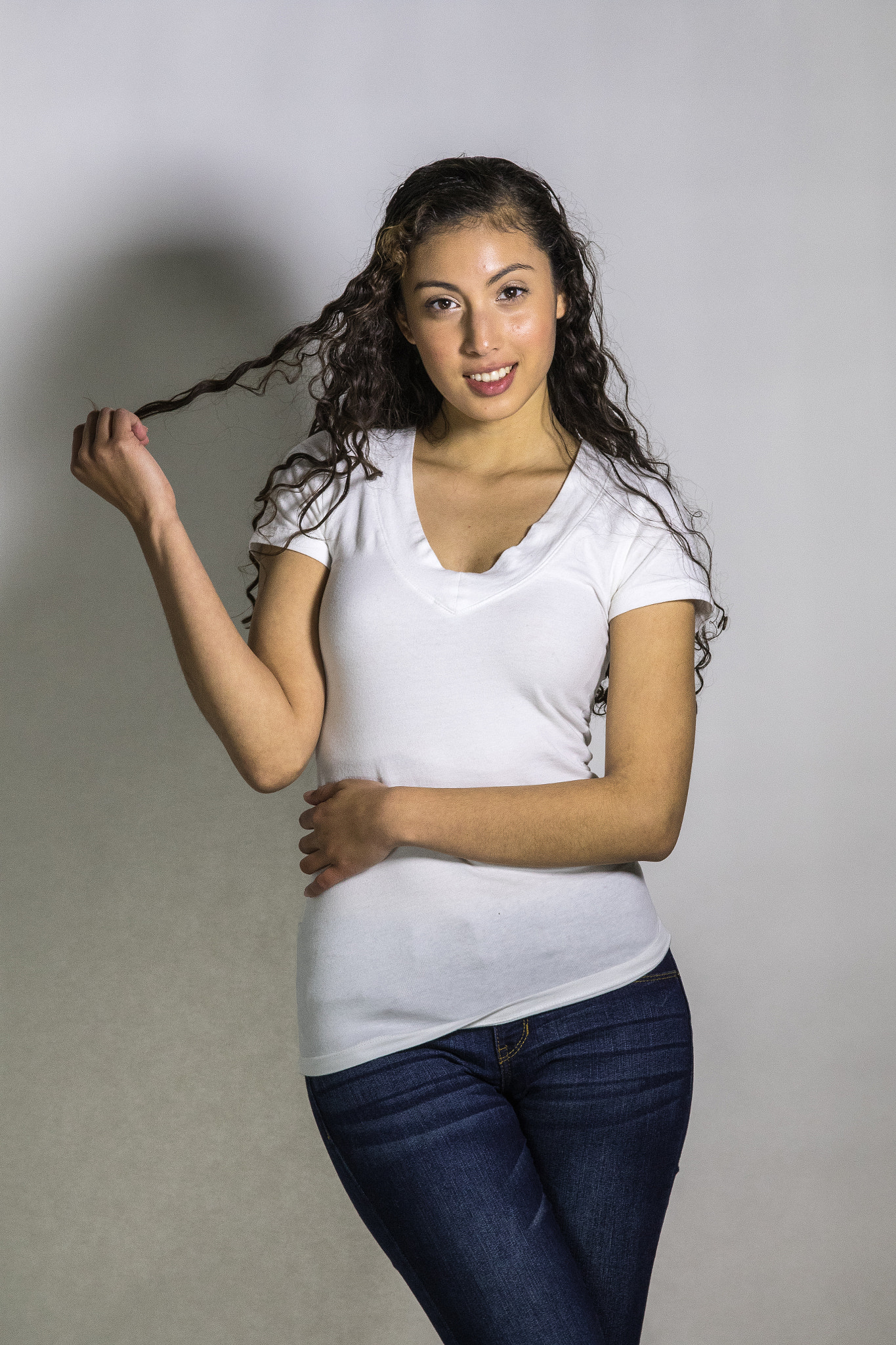 Sigma 105mm F2.8 EX DG Macro sample photo. Model shoot photography