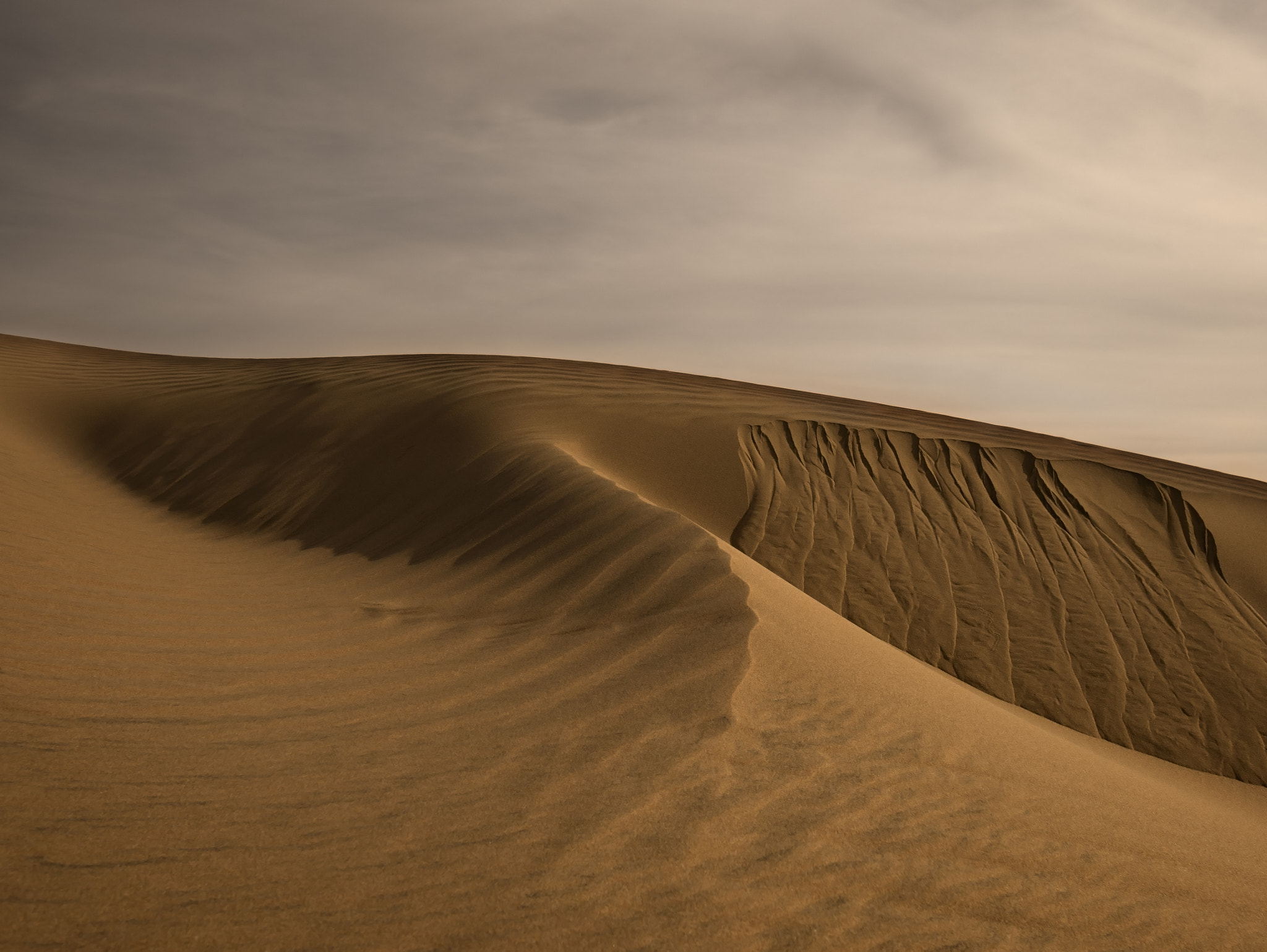 Panasonic Lumix DMC-G7 + Sigma 19mm F2.8 DN Art sample photo. Moroccan dunes photography