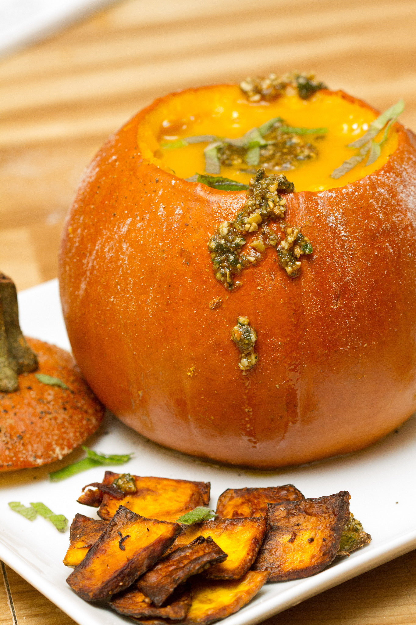 Canon EOS 7D + Canon EF 100mm F2.8 Macro USM sample photo. Pumpkin soup photography