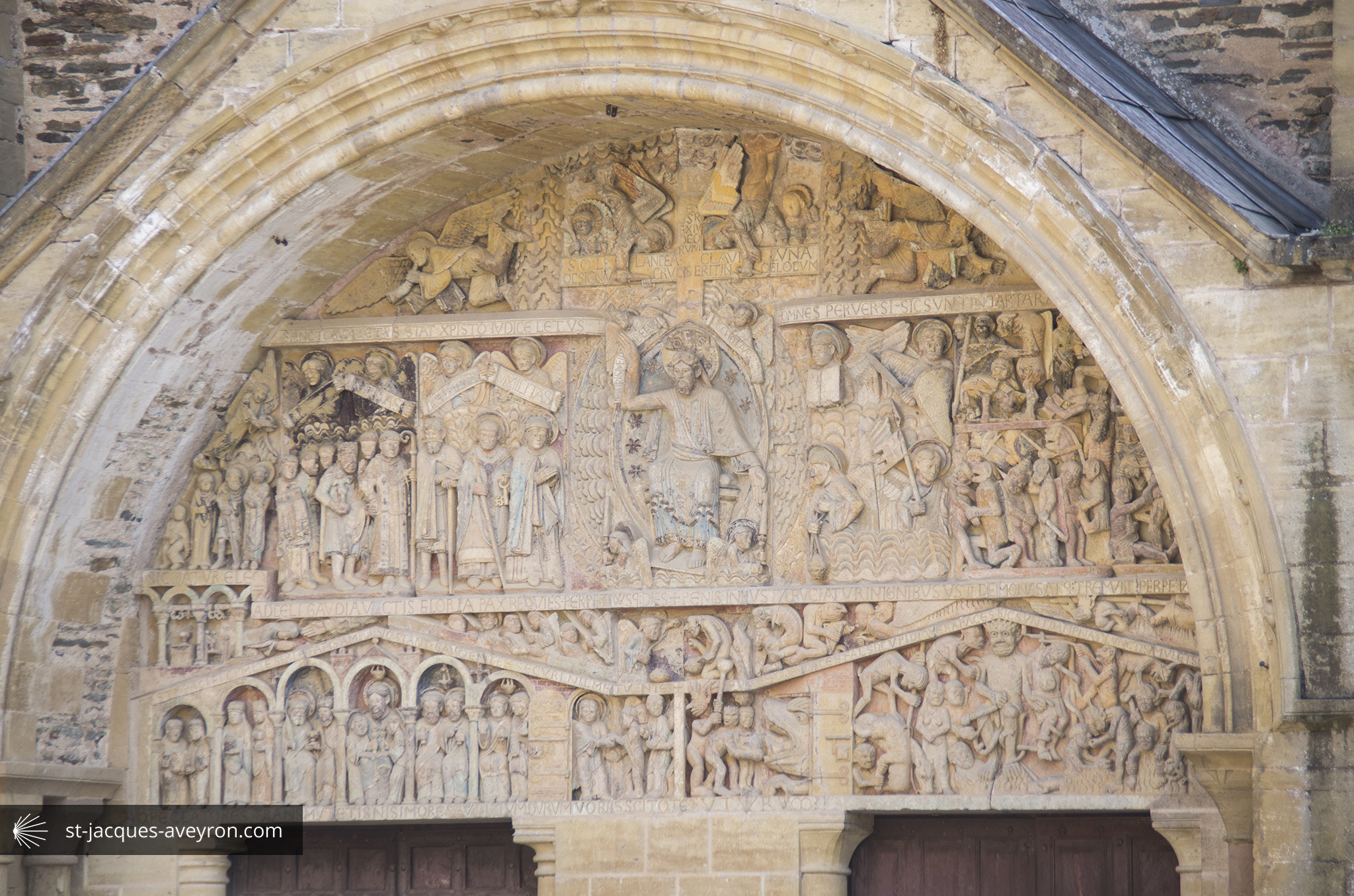 Pentax K-5 sample photo. Abbatiale de conques photography