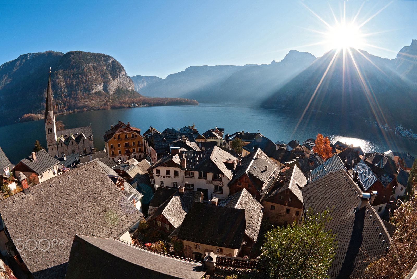 Nikon AF DX Fisheye-Nikkor 10.5mm F2.8G ED sample photo. Hallstatt photography