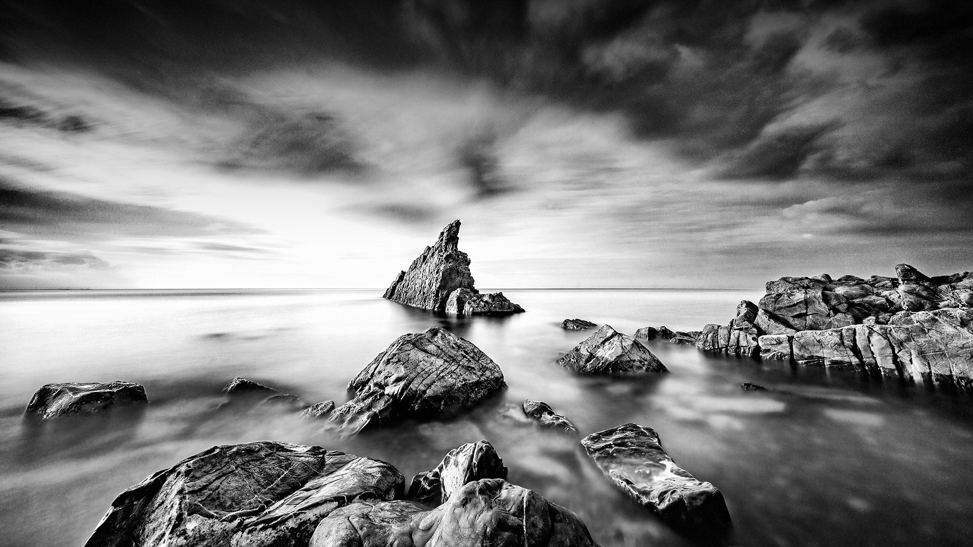 Canon EF 11-24mm F4L USM sample photo. Ligurian coast photography