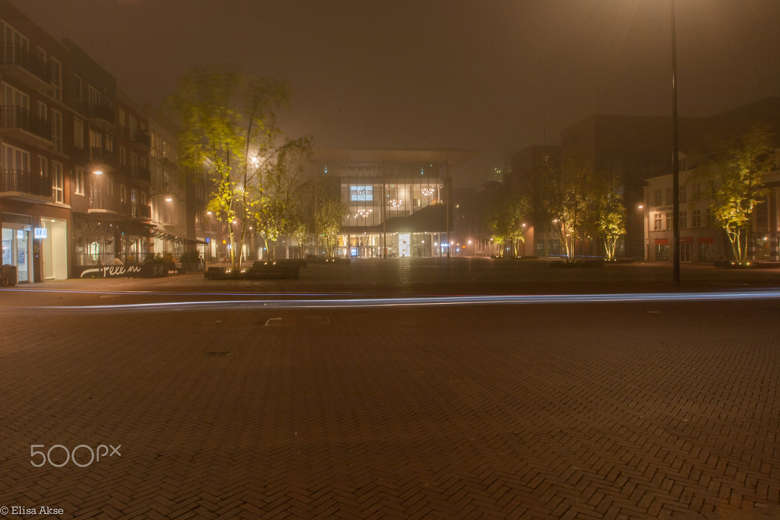 Sigma 10-20mm F3.5 EX DC HSM sample photo. Night photography