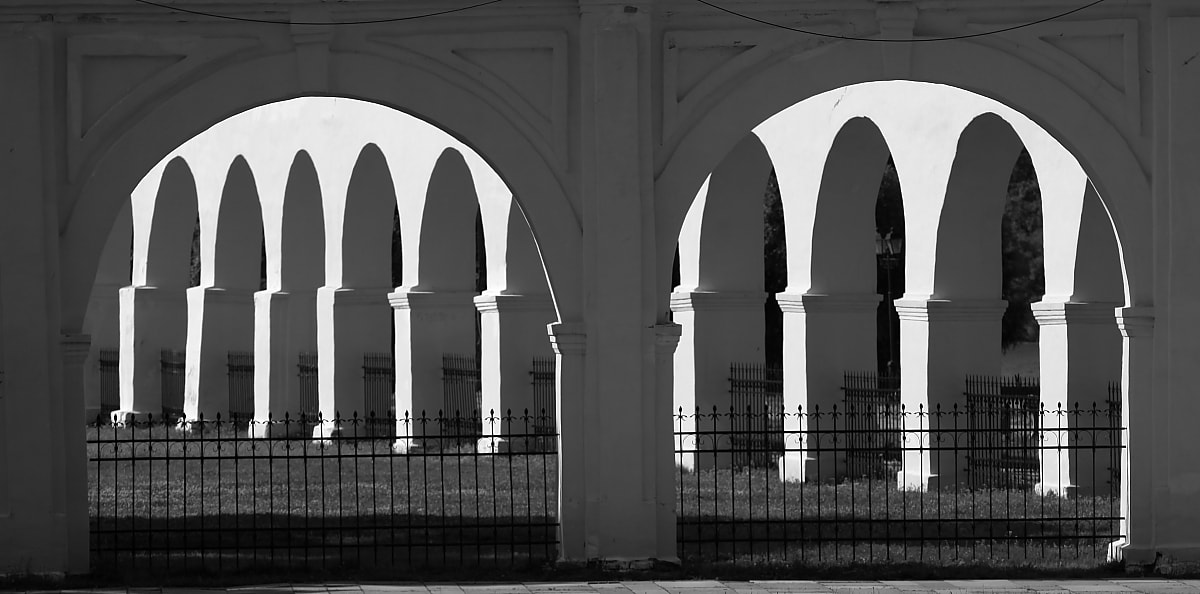 Canon 70-200mm sample photo. Арки. photography