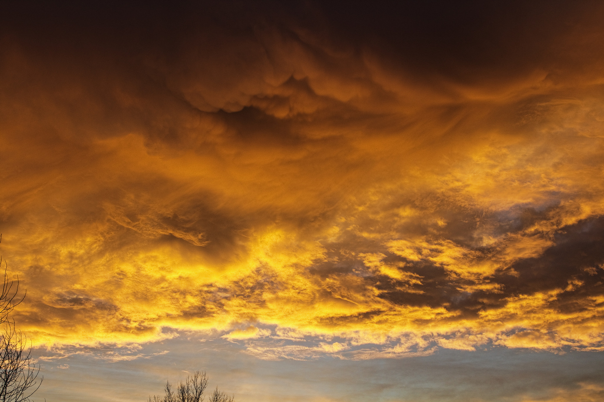 Canon EF 24-70mm F2.8L USM sample photo. Clouds on fire photography