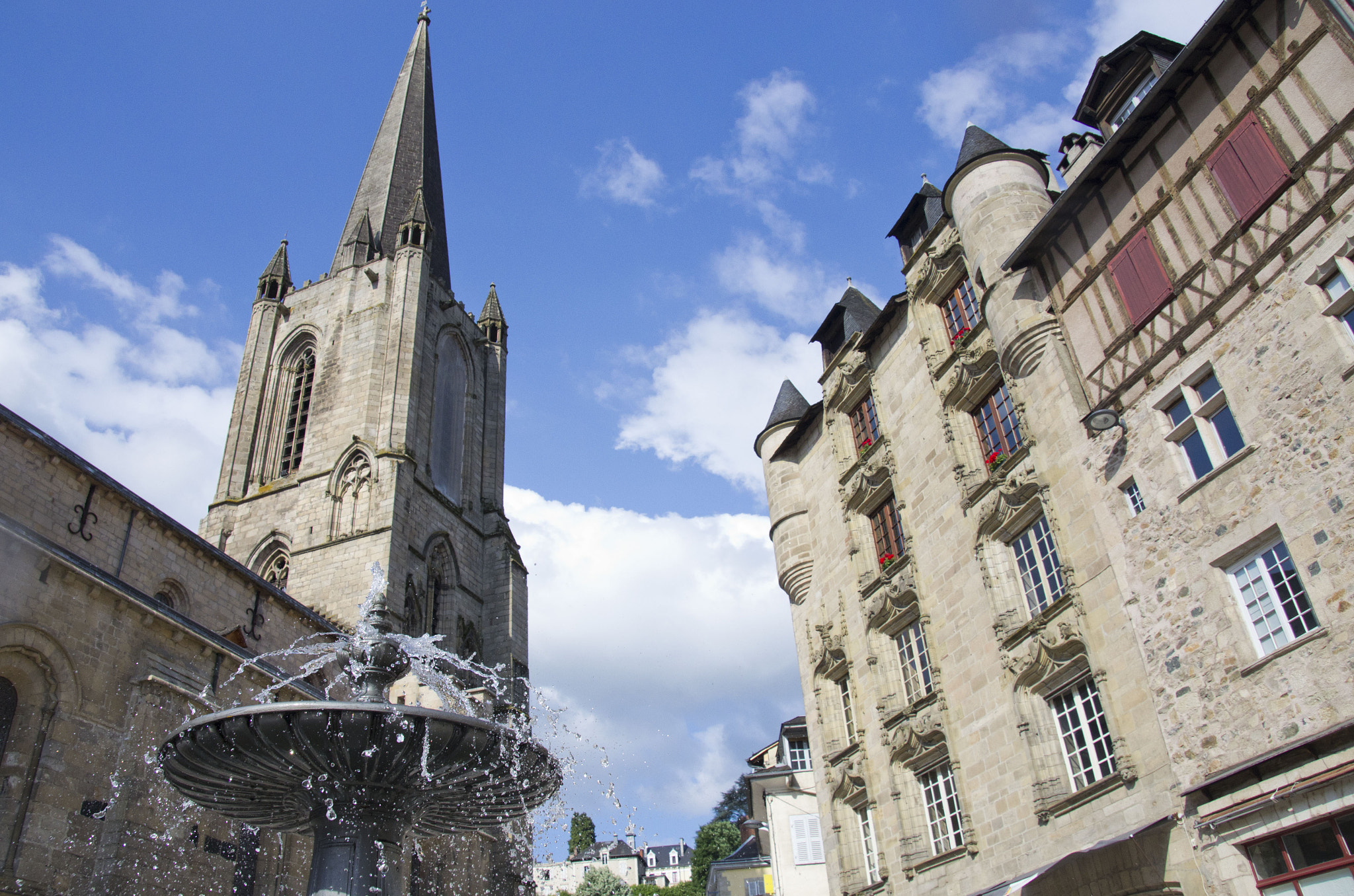 Pentax K-5 sample photo. Cathédrale tulle photography