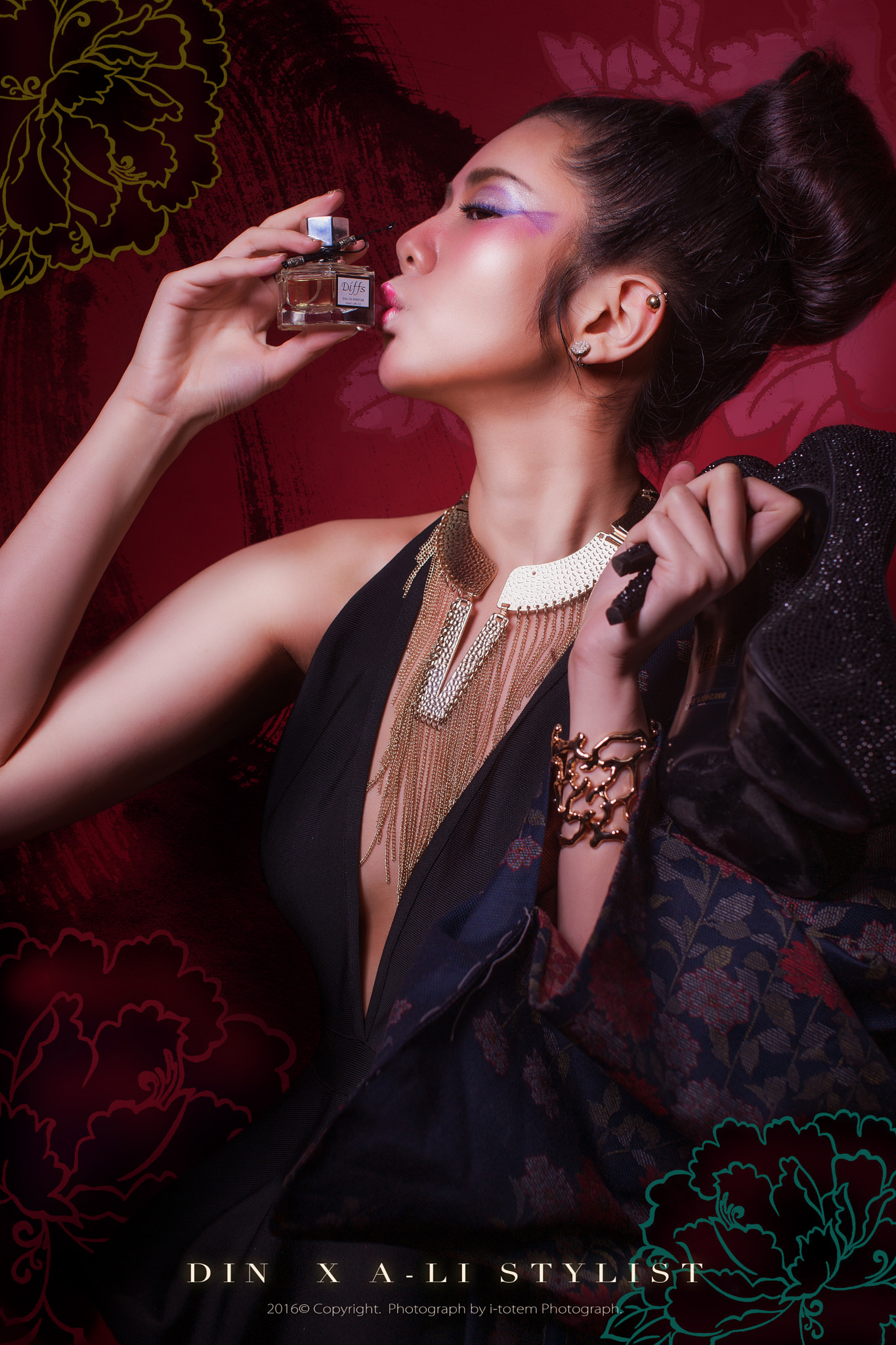 Sigma 50mm F1.4 EX DG HSM sample photo. Perfume photography