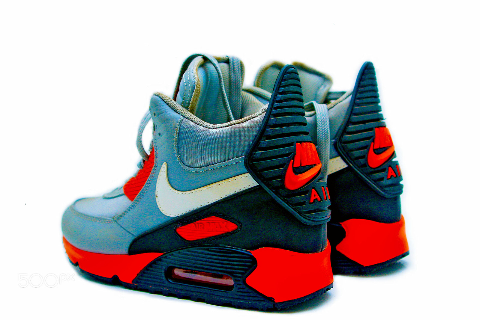 Canon EF 28-80mm f/3.5-5.6 USM sample photo. Air max photography