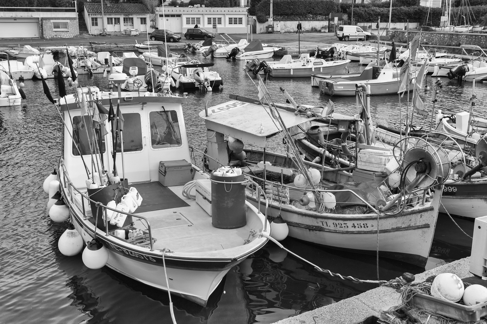 Canon EOS 650D (EOS Rebel T4i / EOS Kiss X6i) sample photo. Fishing fleet saint elme photography