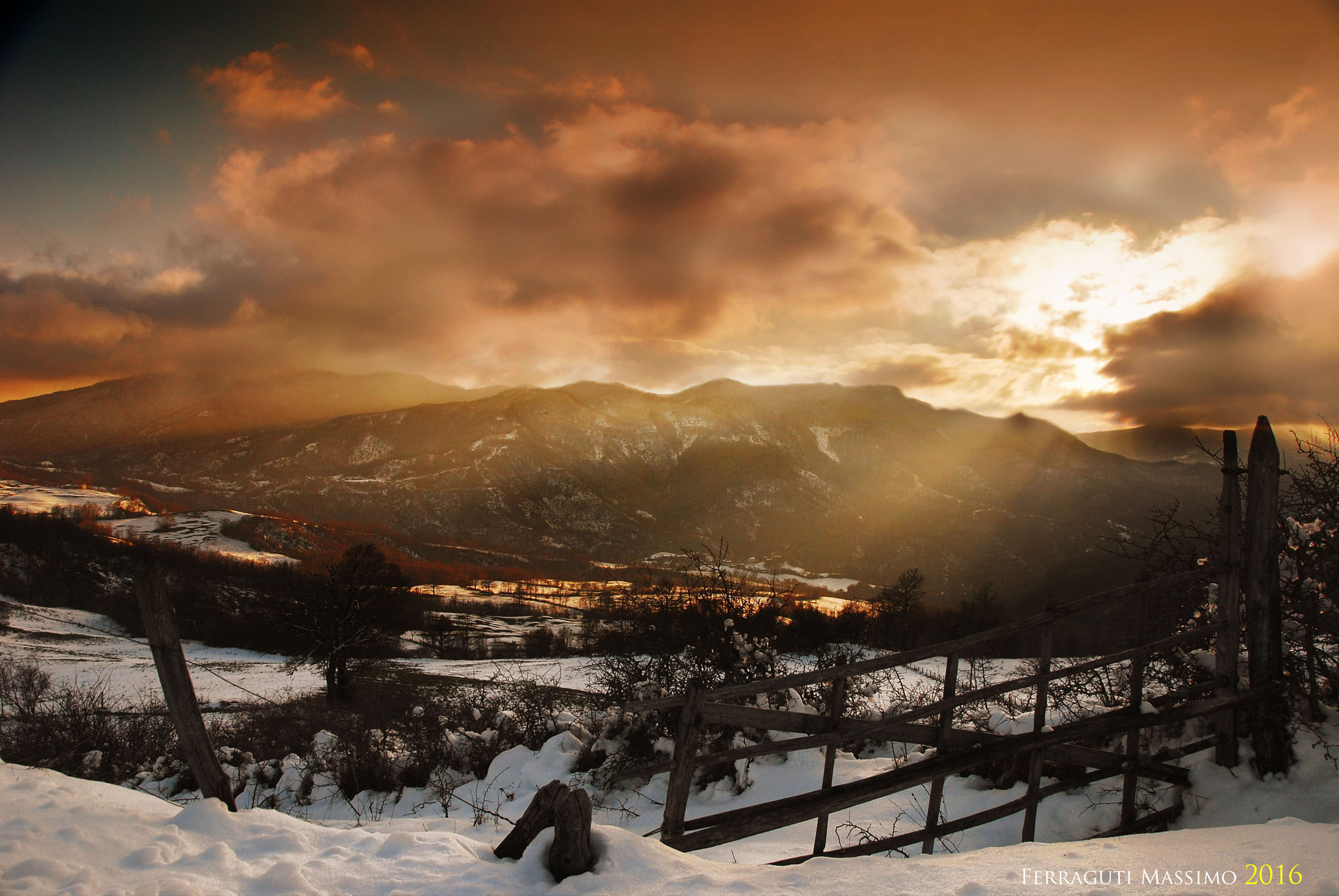 18,0-200,0 mm f/3,5-5,6 sample photo. Neve alle balze... photography