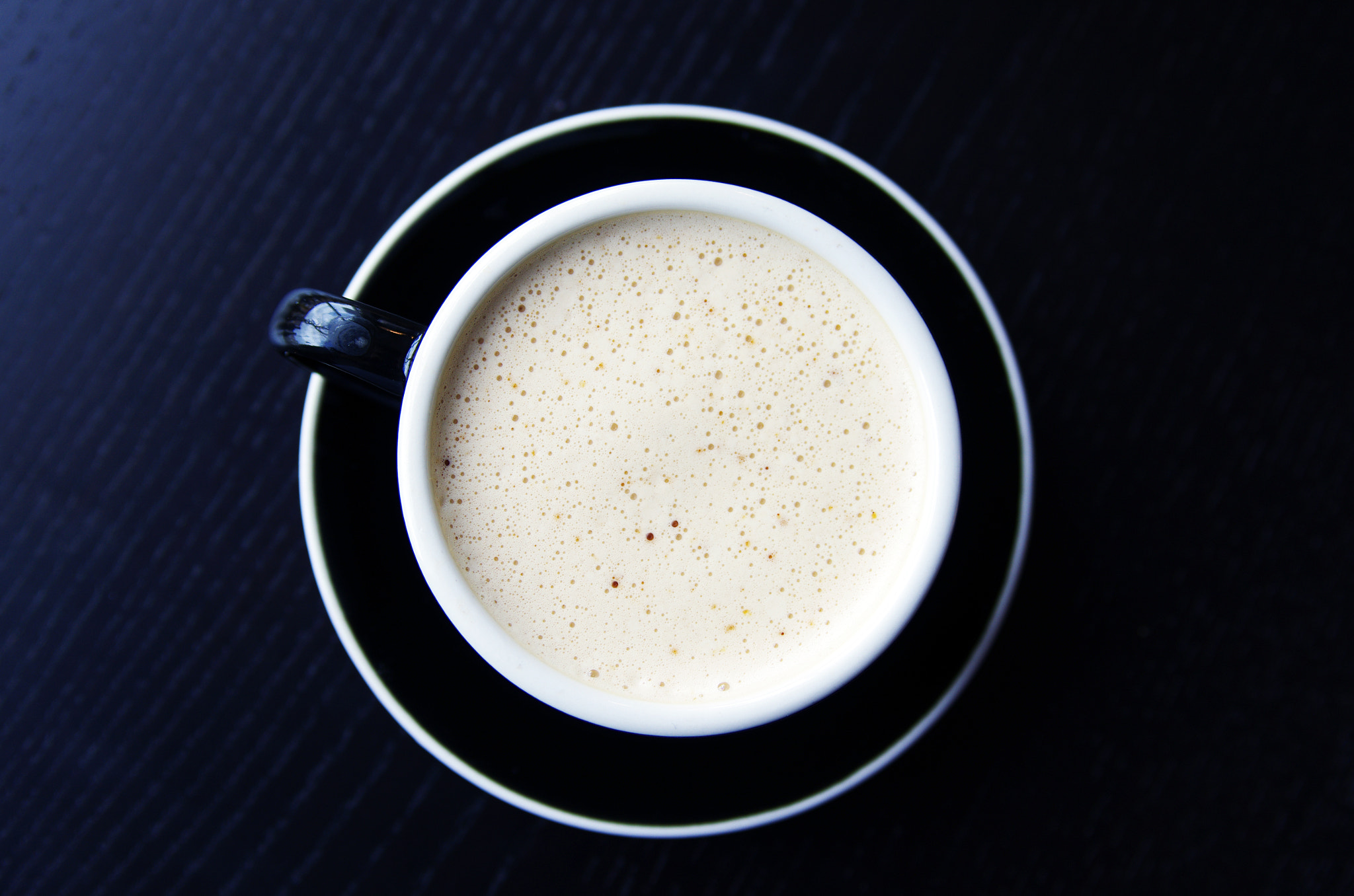 Tamron AF 28-75mm F2.8 XR Di LD Aspherical (IF) sample photo. Latte photography