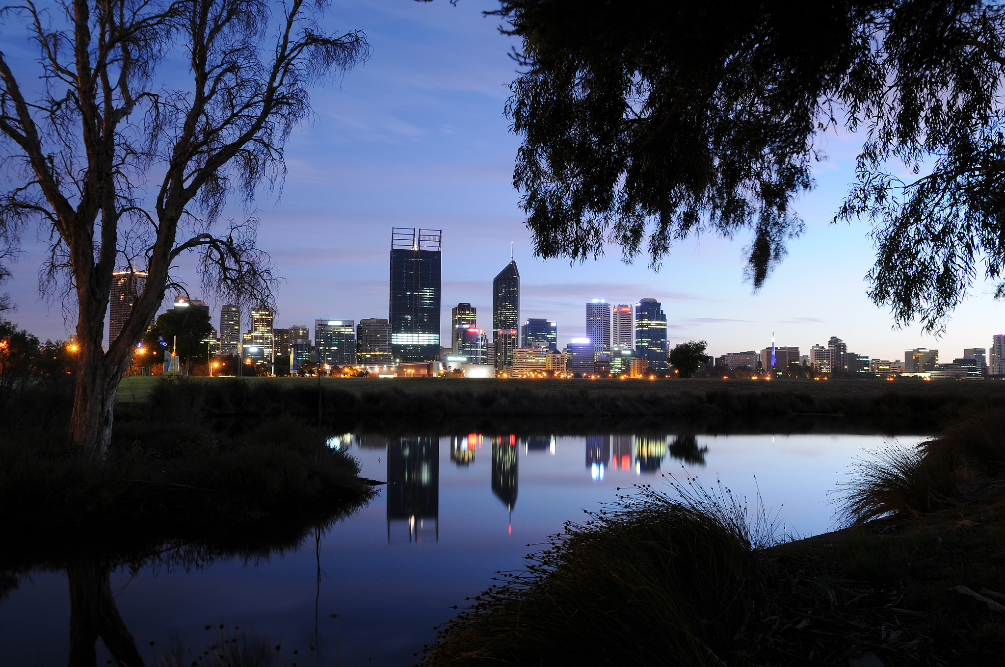 Nikon D300S + Sigma 17-70mm F2.8-4.5 DC Macro Asp. IF sample photo. Reflecting perth photography